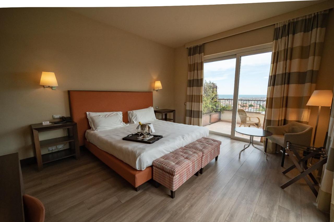 Villa Maria Hotel & Spa Francavilla al Mare Kültér fotó